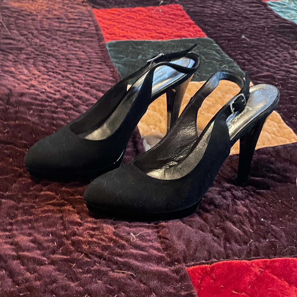 Laura Ferri  Classic Black Slingback Heels